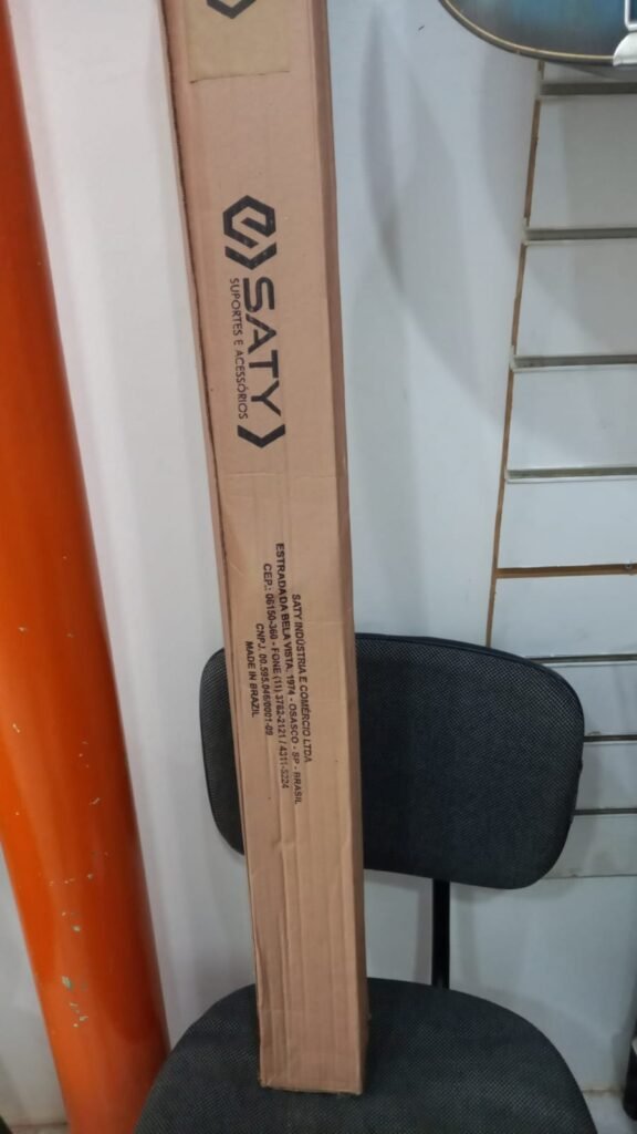 Suporte de teclado saty , R$160 reais.