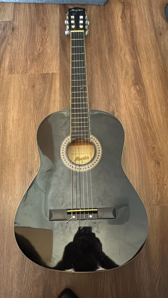 Violão Memphis AC 39, novo R$350 reais