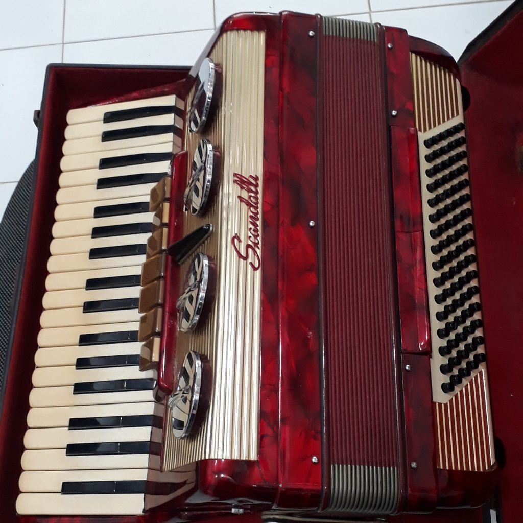 Acordeon Scandalli Italiano