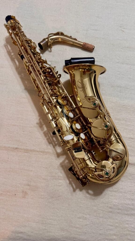 Saxofone Alto Eagle SA 501